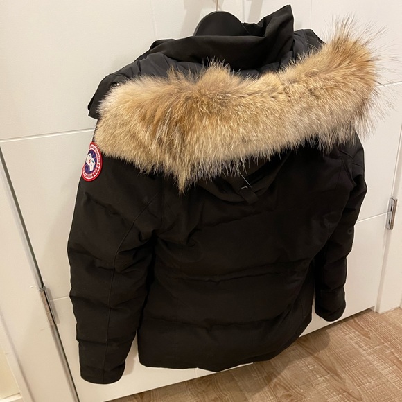 Canada Goose Chelsea Parka Sz Small S/P - Picture 4 of 14